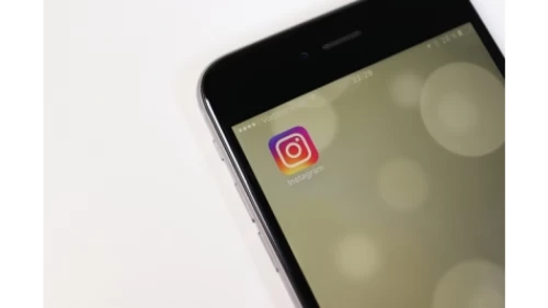 Instagram rolls out pinned comments to all