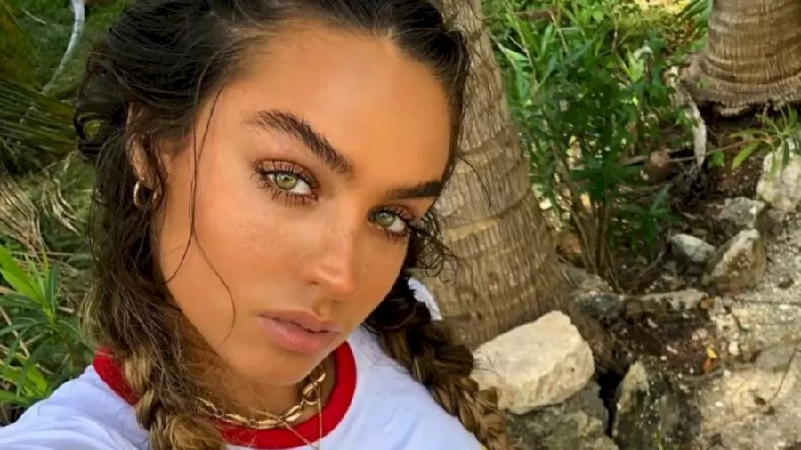 Is Sommer Ray Pregnant? Know Sommer Ray Pregnancy, Boyfriend, And Net Worth