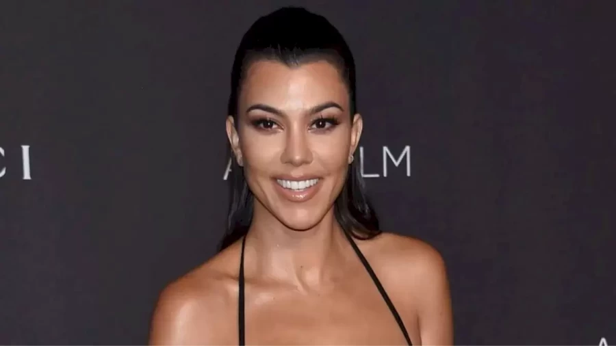 Kourtney Kardashian Net Worth 2022, Age, Height and More