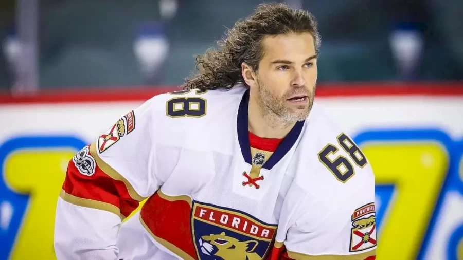 Jaromir Jagr Biography, Real Name, Age, Height and Weight