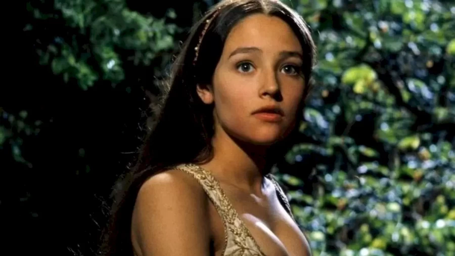 Olivia Hussey Biography, Real Name, Age, Height and Weight